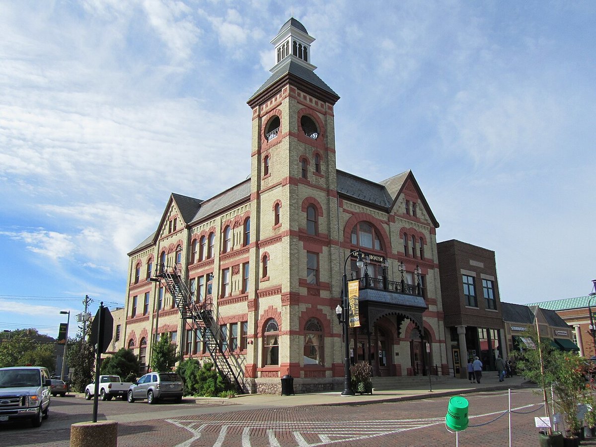 Woodstock, IL - Woodstock Opera House - Wikipedia